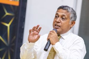 "އާރްޓީއެލް ލޯގޯގެ ރީނދޫ ކުލައިން ރަމްޒު ކޮށްދެނީ އެއްގަމުދަތުރު"