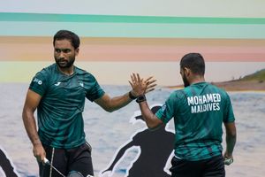 ޒަޔާނާއި ތޯއިފްގެ ޕެއާ ބޮޑު އަމާޒެއްގައި