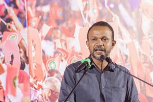 Ex-MP seeks order not to influence Supreme Court