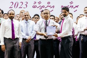 ހުލާސާކޮށް އިއްޔެ: ޔާމީންގެ ކެންޑިޑެސީ ބަލައިނުގަތުމަށް ނިންމުން