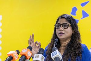 "ރައީސް ކުރައްވަނީ ސާފު ކެމްޕޭނެއް، ޔާމީނަށް ވީހެން ނުވާނެ"