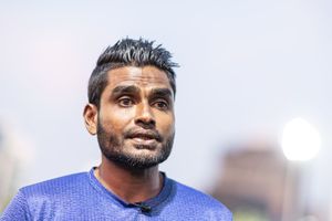 ފުޓްބޯޅަ ފުނޑާލިިއިރު ކްލަބްތައް ތިބީ ސަނާ ކިޔަން: ސޮބާ