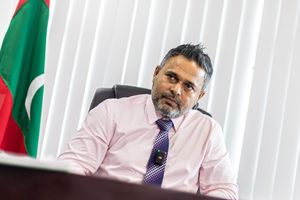 ޝިޔާމުގެ ބޮޑު ތުހުމަތެއް ޖަމީލަށް!