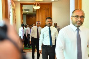 ފުލުހުން ބާރުގެ ބޭނުންކުރަން ވާނީ ގާނޫނާ އެއްގޮތަށް: އުޝާމް