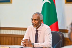 ރިޔާސީ އިންތިހާބަށް ކުރިމަތިލެވޭ މީހުން ޝަރުތު ބަދަލު ކުރަނީ