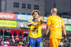 ގޯލްޑަން ފުޓްސަލް ޗެލެންޖް: ހުޅުމާލެ އާއި މައްޗަންގޯޅިން ފެށީ މޮޅަކުން 