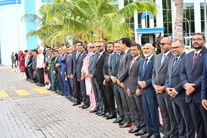 ރަށު ދިފާއުގައި އެންމެން ސަރުކާރަށް ނޫނެކޭ ބުނަން ޖެހޭ: އައްބާސް