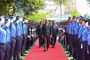 އެމްޑީޕީގެ މުޒާހަރާ ހުއްޓުވާނެކަމުގެ އިޝާރާތެއް ފުލުހުން ދީފި 