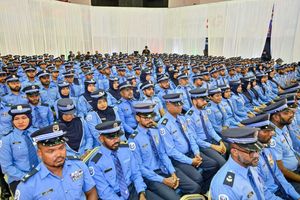 ހުލާސާކޮށް އިއްޔެ: ފުލުހުންގެ މުސާރަ ބޮޑުކުރުން