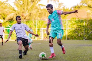 ރިސޯޓް ލީގު: ރ އަތޮޅުގެ ފުރަތަަމަ މޮޅު ޖޯލި މޯލްޑިވްސް އަށް