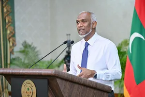 "މުއިއްޒަށް ކުރާ ތުހުމަތު މަޖިލީހުން ތަހުގީގުކުރަންޖެހޭ"