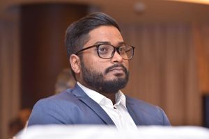 ބިޑްކުރީ ދިވެހި ފުޓްބޯޅައަށް ދެރަގޮތެއްވާން ނޭދޭތީ: ބައްސާމް