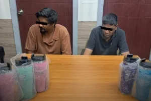 12 ކިލޯގެ ޑްރަގާއެކު ބެންކޮކުން ދެ ދިވެހިން ހައްޔަރުކޮށްފި