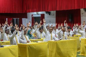 ދެ ކެމްޕޭންގެ ވާދަވެރިކަން ގައުމީ މަޖިލީހަށް، އިންތިހާބުތަކުގެ ތާރީހާ މެދު އެމްޑީޕީން މިރޭ ގޮތެއް ނިންމަނީ