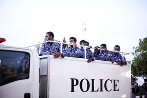ގާނޫނަކުން މަނާ ނުކުރާ ކަންކަން ކުރުމުގެ މިނިވަންކަން ވެސް ނިގުޅައިގަންނަނީތަ؟