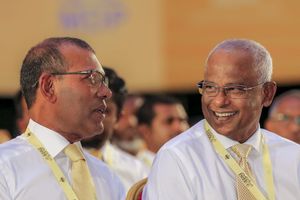 ދަފްތަރުން ވަކިކުރީ ރައީސަށް ވޯޓު ނުދޭނެ މެމްބަރުން: ނަޝީދު