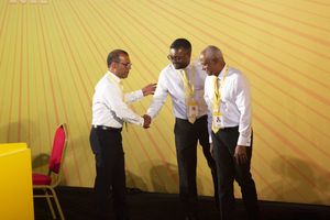 ހިޔާލު ތަފާތުވުންތައް އެއްގޮތްކުރަން ދެން ވެސް އުޅޭނަން: ފައްޔާޒް
