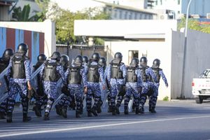 ފުލުސް މީހަކު އިހުމާލުވެފައިވާ މައްސަލަ ބަލަނީ