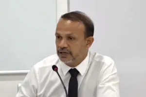 "ރަސްމާލެ ބިން ދެނީ ގާނޫނާ ހިލާފަށްކަން ރައީސަށް ވެސް ސާފު"