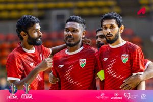 Maldives defeats Bangladesh to strengthen grip on top spot