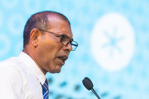 ޑިމޮކްރެޓްސްގެ ކެމްޕެއިނަށް ނަޝީދު މާލެ ވަޑައިގަންނަވަނީ