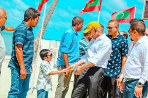 ރައީސްގެ ލަފަޔަކީ ރަތްމަންދޫގައި ސެޓަލައިޓް ސުކޫލެއް ގާއިމުކުރުން