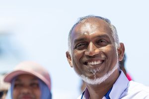 ހުލާސާކޮށް އިއްޔެ: އިންތިހާބީ ރައީސް ޖެޓެއްގައި އަބޫދާބީއަށް