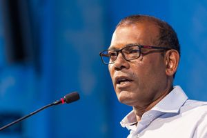 ރާއްޖެ ތެލަށް ޖެހުމުގެ ފުރުސަތު ބޮޑު ކަމަށް ނަޝީދު ވިދާޅުވެއްޖެ