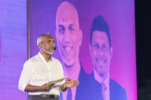 ފައިނު އެއާޕޯޓު އަޅައިދޭނެ ކަމަށް މުއިއްޒު ވައުދުވެއްޖެ