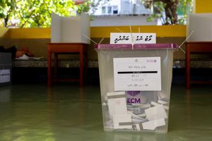 ބޮޑު ތިން ކަމެއް ނިންމަން ރައްޔިތުންގެ ވޯޓެއް ނަގަނީ