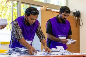 ހުލާސާކޮށް އިއްޔެ: ދެ ވަނަ ބުރުގެ ވޯޓުލުން ނިމޭނީ ފަހެއް ޖަހާއިރު