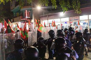 މުޒާހަރާ ރޫޅާލުމުގައި ފުލުހުން އަނިޔާ ކުރާ ނަމަ ކޮމިޝަނަށް ދާނެކަމުގެ އިންޒާރު އިދިކޮޅުން ދީފި 