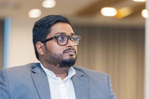 ބައްސާމް ހިމެނޭ ގޮތަށް އެފްއޭއެމްގެ ވެރިންނަށް ދައުވާކުރަނީ