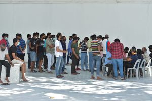އެންމެންނަށް ވެކްސިން ހަމަޖެހިއްޖެ، މި މަހު ބޫސްޓާ ޖަހަން ފަށާނެ