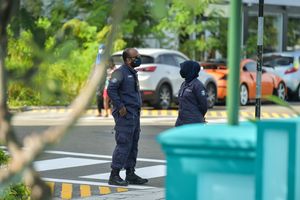 މީހުންނަށް ފާރަލެވޭ ގަވާއިދު މުރާޖައާކުރަން މަޖިލީހުން ފާހެއްނުވި