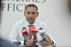 ދައުލަތުގެ މޮނޮޕޮލީ: ހިދުމަތް ރަނގަޅުކުރުމަކީ އަހުލާގީ ޒިންމާއެއް
