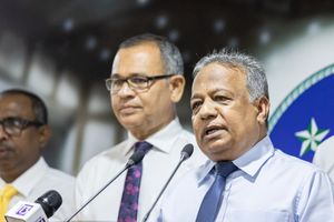 ކަނޑުގެ މައްސަލާގައި ރައީސް މަޖިލީހަށް ހާޒިރުކުރަން އިދިކޮޅުން ހުށަހަޅައިފި