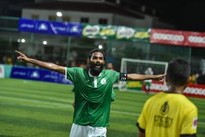 އެޗްޑީސީން ފުރަތަމަ މެޗުގައި ޗެމްޕިއަން ބީއެމްއެލް ބަލިކޮށްފި