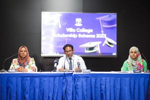 ވިލާ ކޮލެޖުން ކިޔަވައިގެން ޓޭލާސް ޔުނިވާސިޓީގެ ސެޓުފިކެޓު