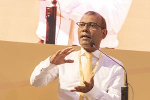 ޔާމީން ނެތި މަޝްވަރާ ނުކުރާނެ؛ އިދިކޮޅުގެ މެސެޖު ނަޝީދަށް؟