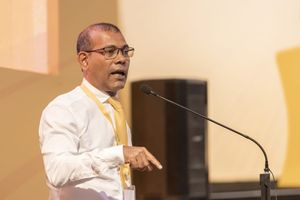 ކުރުސީގެ ނަމުގައި ޓްވީޓުކުރަނީ އަޅުގަނޑެއް ނޫން: ނަޝީދު