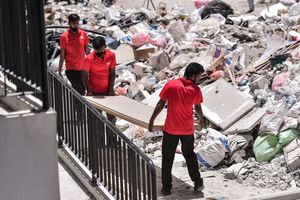 ހިޔާ ފްލެޓުތަކުގެ ކުނީގެ މައްސަލަ ބޮޑުވެ، ވަގުތީ ހައްލެއް