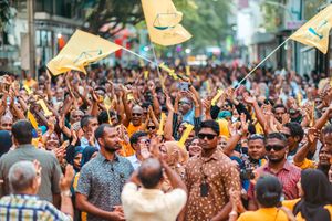 ބަލި ގަބޫލު ކުރެއްވުމަށްފަހު އަނެއްކާވެސް ނަޝީދުގެ ޝަރުތުތަކެއް 