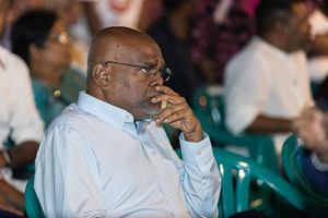 އިންތިހާބުގައި ވާދަނުކުރައްވަން އެންމެ ފަހު ވަގުތު މުނައްވަރު ނިންމަވައިފި