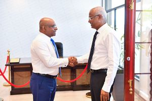 ޝާހިދު ވިދާޅުވަނީ "އިންޑިއާ އައުޓް" ބަލިވެ ރައީސް މޮޅުވާނެ ކަމަށް