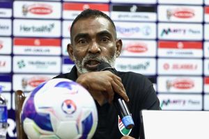އަންހެން ފުޓްބޯޅަ ޓީމާ އެކު މި ފަހަރު ވެސް އާތީ ބުނެދިނީ ހަގީގަތް