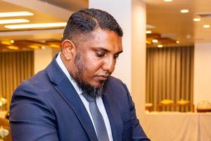 އެކުގައި މަސައްކަތް ކޮށްގެން ކޮންމެ ޓާގެޓަކަށް ވެސް ވާސިލްވެވޭނެ: މުސްތަފާ