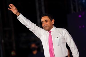 އިންތިހާބުގައި ވާދަކުރަން ޔާމީނުގެ ޝަރުތު ހަމަނުވާ ކަމަށް ނިންމައިފި