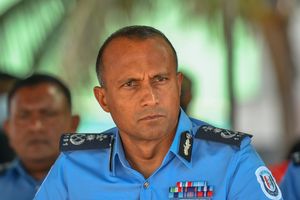 މިއަދު ފުލުހުންނަށް ހަމަލާ ދިނީ ހެންވޭރުގެ މަޝްހޫރު ގޭންގަކުން