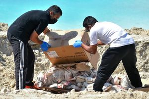 Some 227 drug bullets found on Pakistani nationals